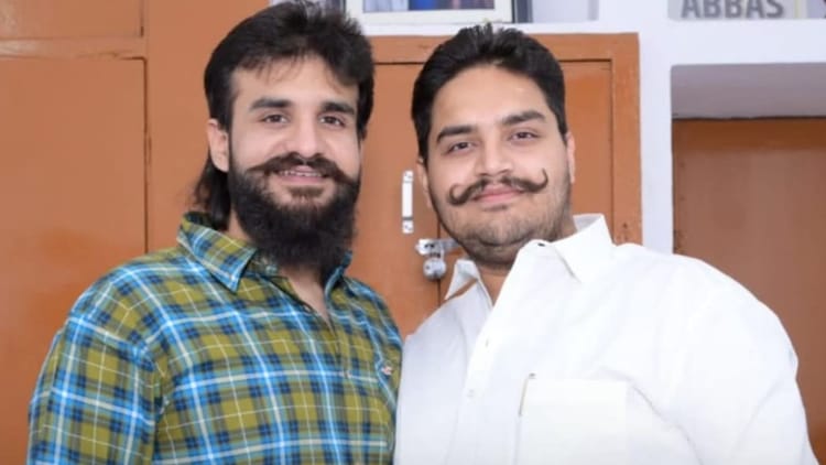 UP : गाजीपुर के गजल होटल मामले में विधायक अब्बास अंसारी को राहत, मुकदमे की कार्रवाई पर हाईकोर्ट ने लगाई रोक