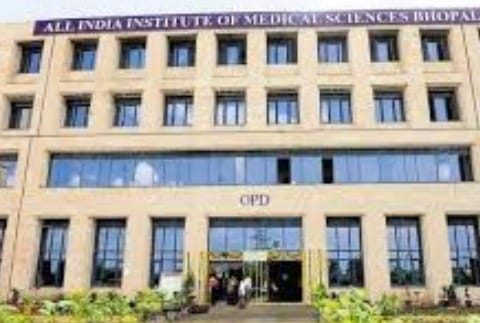 Bhopal: IIT Kharagpur and AIIMS Bhopal will do research together, both the institutes will understand the ment