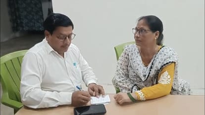 सांसद की पत्नी शोभा देवी ने यह साजिश है।