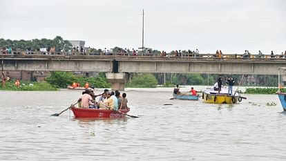 UP Floods Ganga flows 12 steps below Vishwanath temple gate Namo Ghat remained closed for third day as well