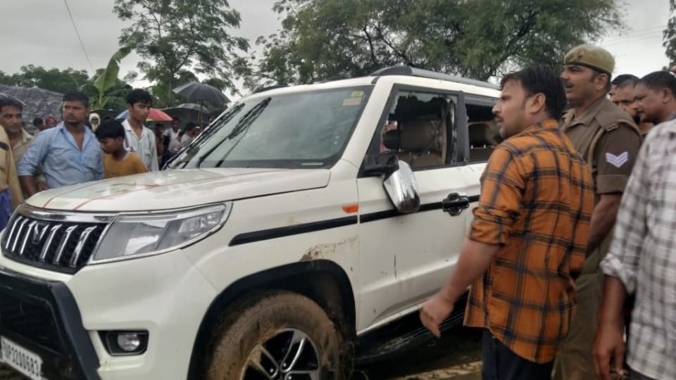Gonda Road Accident SUV full of devotees falls into canal 11 dead, nine from same family see photos
