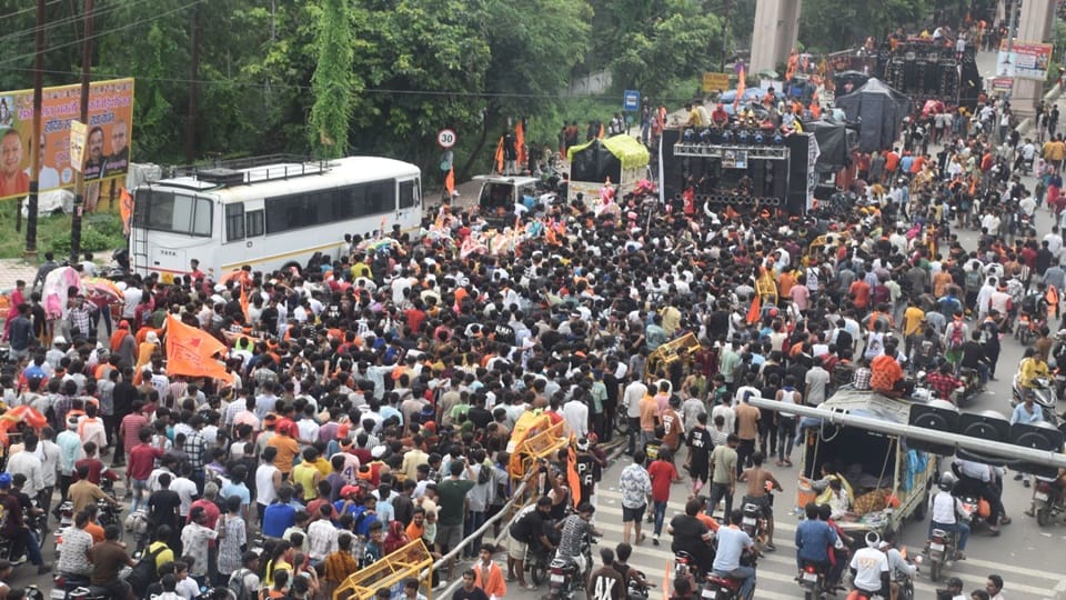 UP: Traffic normal on Delhi-Lucknow highway, route diversion ends, all vehicles started running