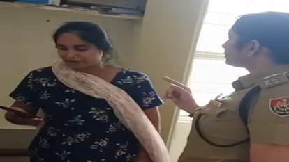 रोहतक पीजीआई में महिला ने किया हंगामा