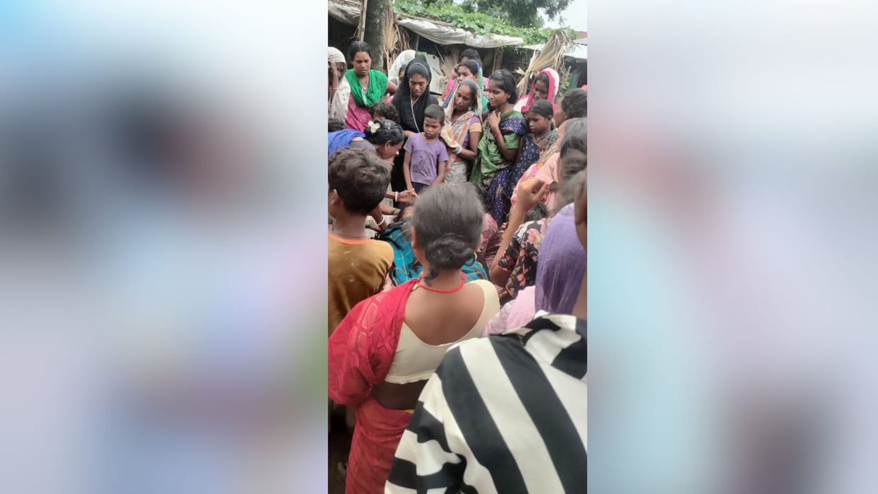 Bihar: Grandmother and granddaughter died due to poisonous snake bite, spent five hours in exorcism