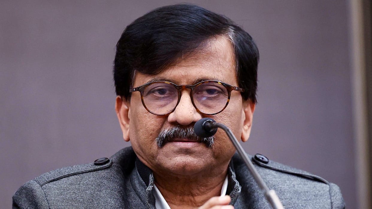 Shiv Sena UBT leader Raut apologizes for defamation case, Maharashtra minister withdraws case