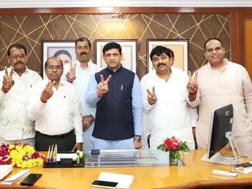 Indore: Anwar Qadri, accused of funding love jihad, ends his councillorship, proposal put in MIC