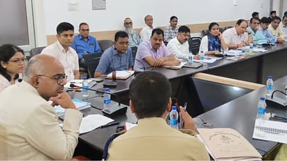 DM said Ban overloaded vehicles, ambulances should be stationed at black spots