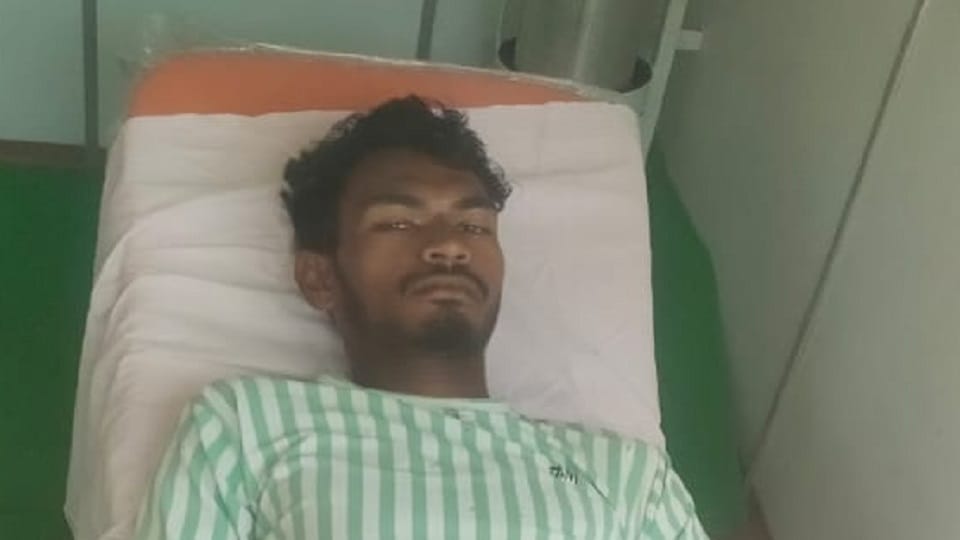 गंभीर रूप से घायल ग्रामीण