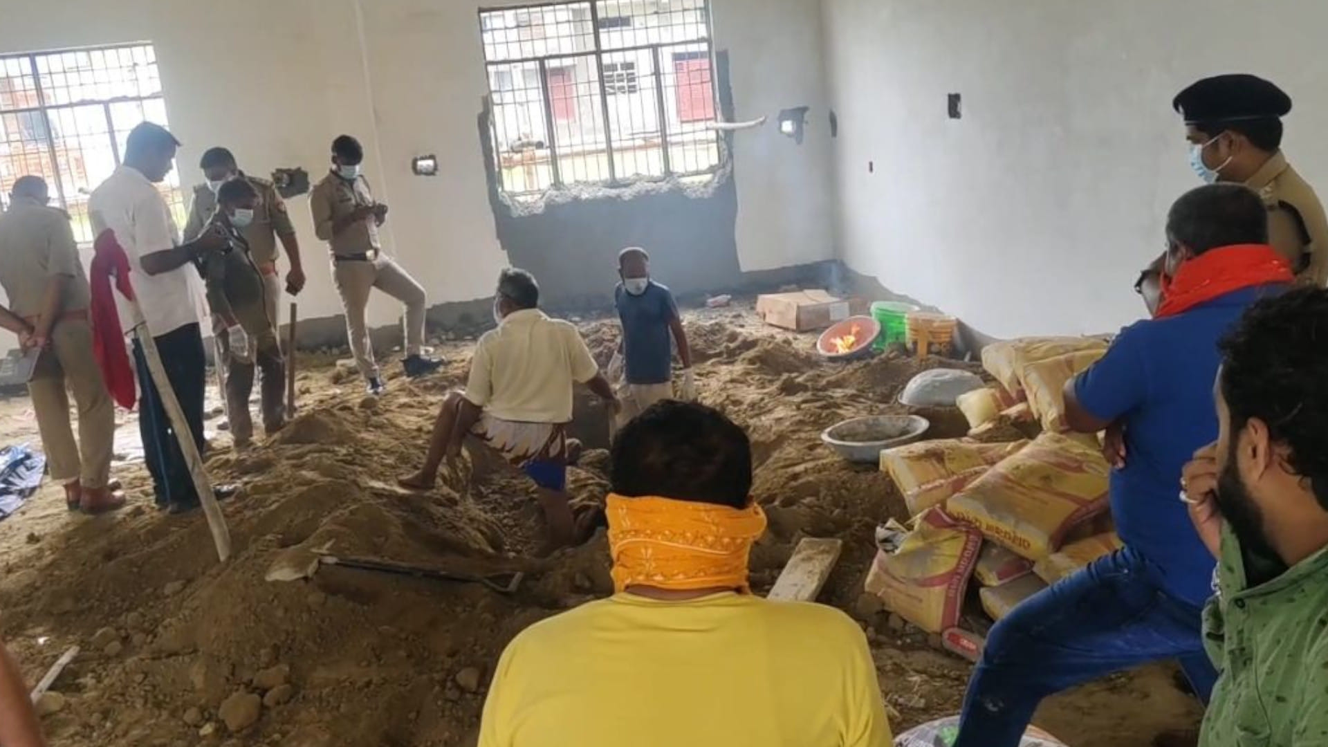 body of a woman was buried in a library under construction After murder in Siddharthnagar