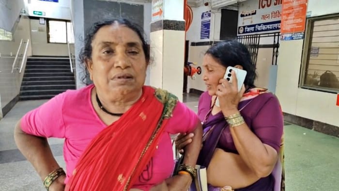 Sehore Kubreshwar Dham Stampede: Despite 400 Cops Deployed, Chaos Erupted During Rudraksha Distribution