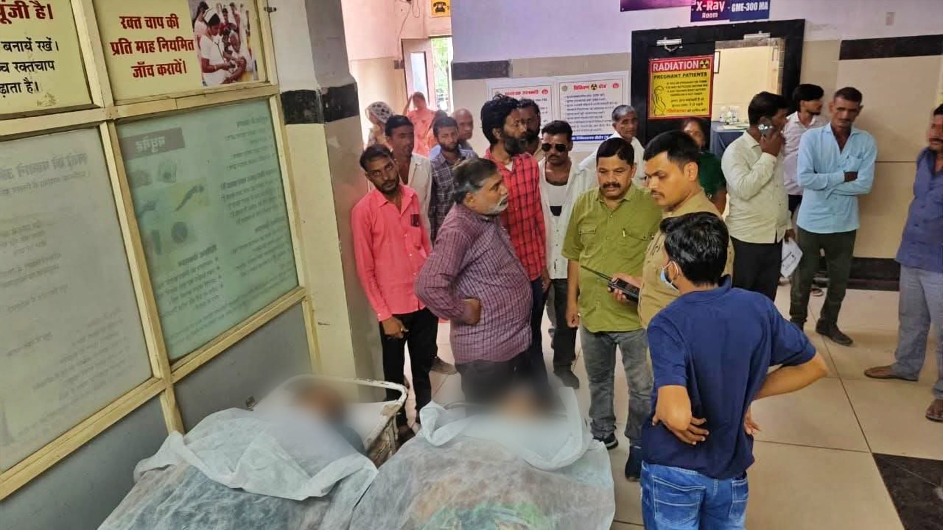 Sehore Kubreshwar Dham Stampede: Despite 400 Cops Deployed, Chaos Erupted During Rudraksha Distribution
