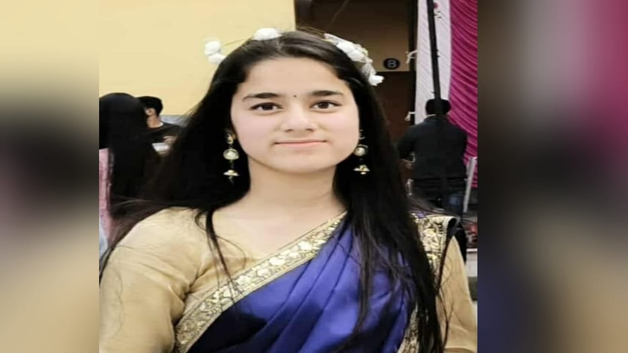 Shanvi Guleria of Khalta village of Lambagaon block passed the NEET exam