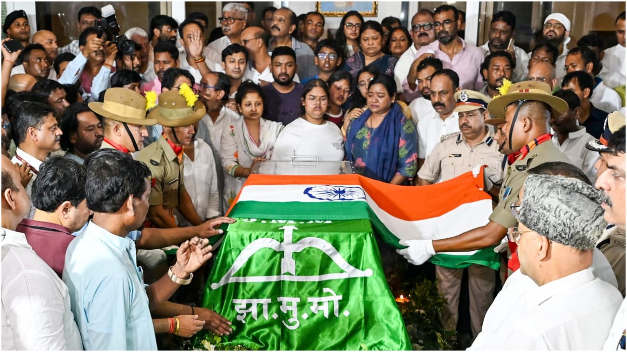 JMM founder former Jharkhand CM Shibu Soren Last Rites native place Nemra in Ramgarh district Live Updates