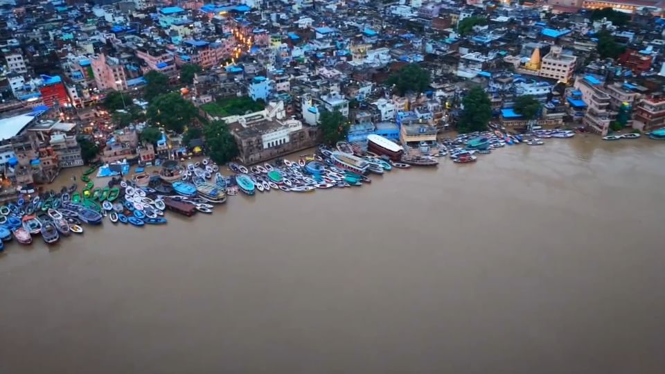 UP Floods Ganga flows 12 steps below Vishwanath temple gate Namo Ghat remained closed for third day as well