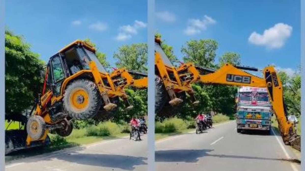 Driver did stunt with JCB on the highway in Lakhimpur kheri