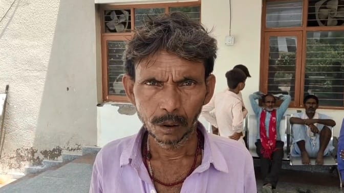 Banda Laborer died due to lack of treatment was injured in a shuttering accident then his throat was slit