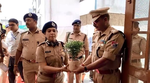 Kanpur Before Independence Day RPF IG checked the security arrangements  inspected the trains