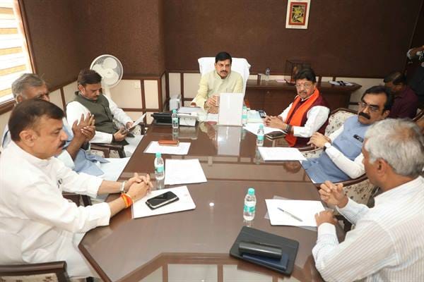 MP: CM reviewed the preparations for Independence Day, said- Independence Day is a symbol of our national iden