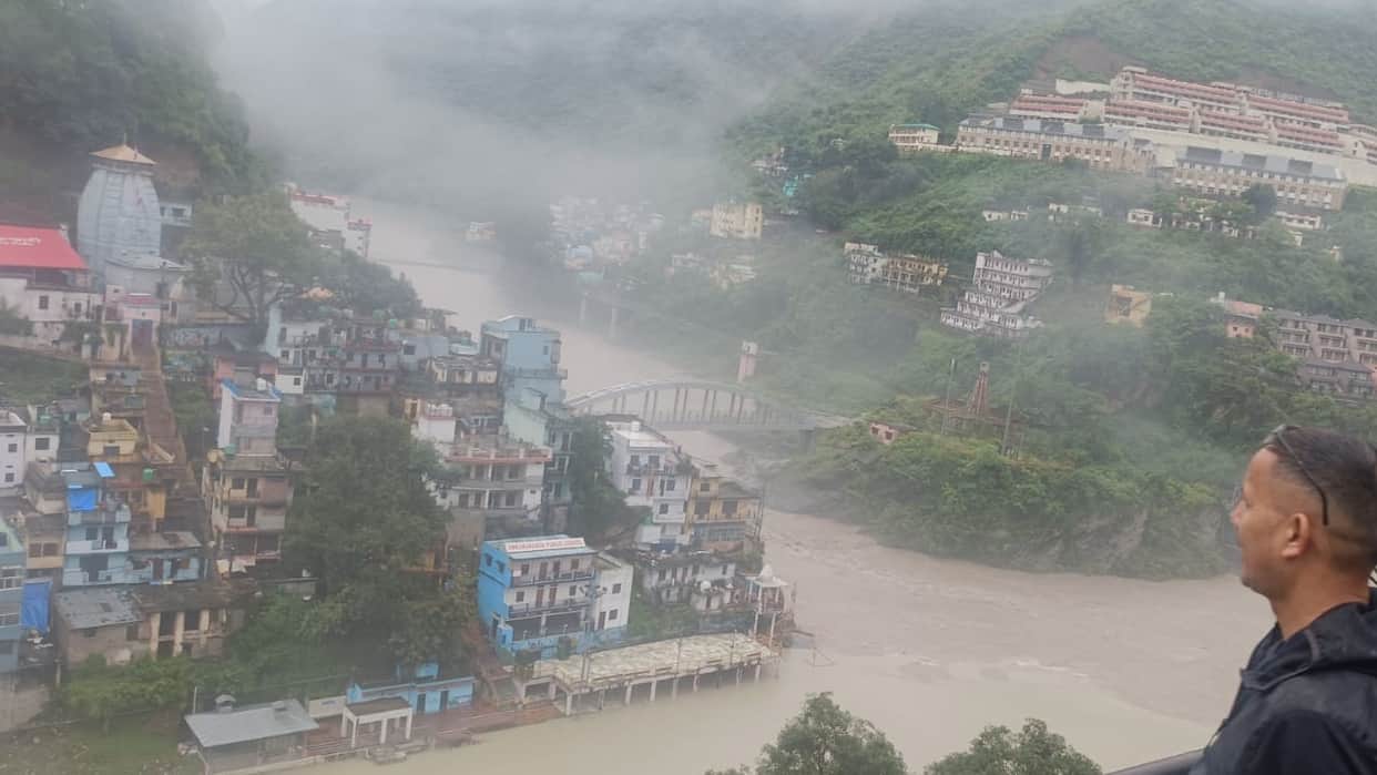 Uttarakhand Weather: Heavy rain warning for the hills today as well
