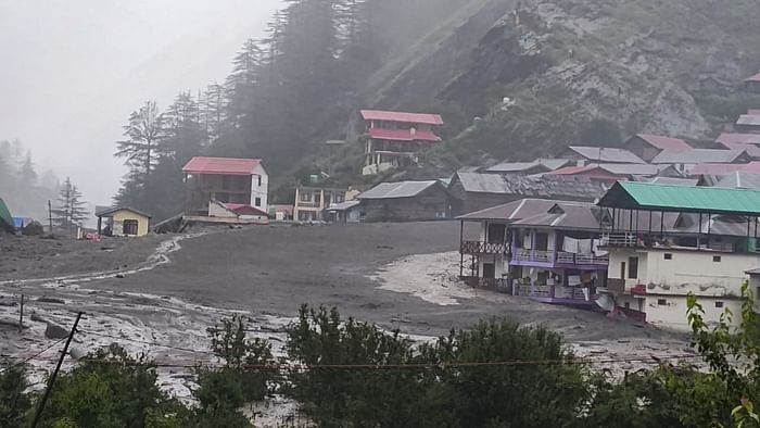 Uttarakhand Uttarkashi Cloud Burst water came down rapidly Due to the steep slope in path of Kheer Ganga