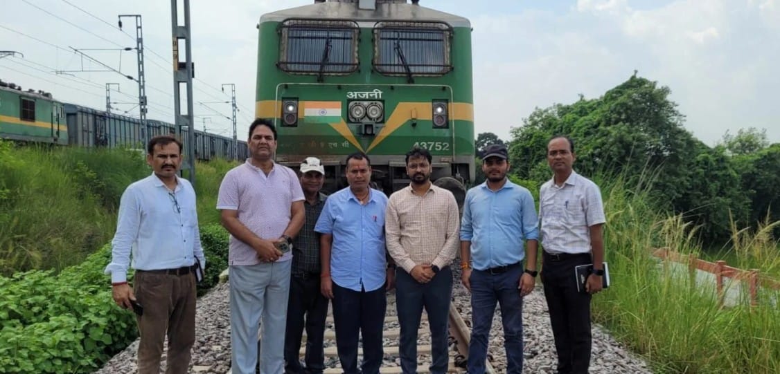 Bihar: 'Rudrastra' goods train with 354 wagons was run by connecting 6 boxon rakes together