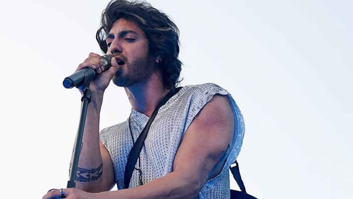 Saiyaara actor Ahaan Panday missing her dadi says sitaaron mein sitara ek tanha tara dadi meri