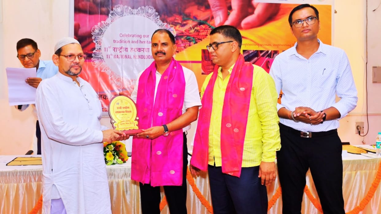Handloom Day Ways to give global recognition to weaving explained made aware about schemes