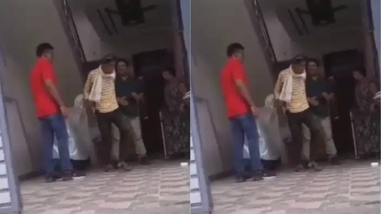 When the delivery boy refused to come up he was beaten up after being thrown down police took immediate action