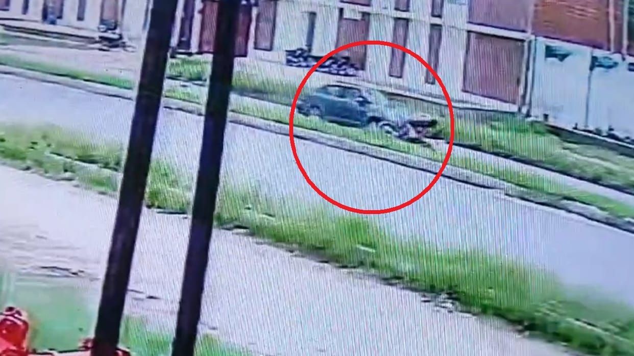 Accident due to dupatta getting stuck in chain of bullet infant dies