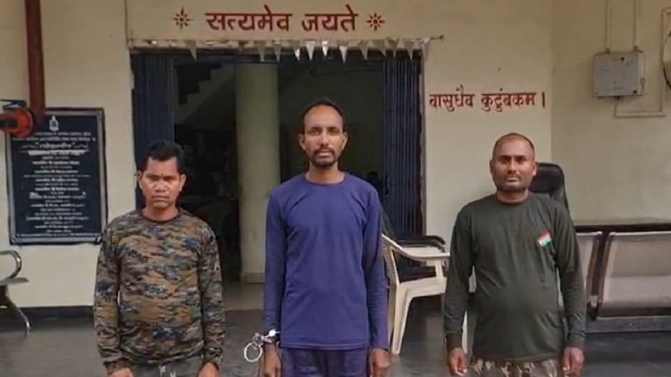 जनमिलिशिया कमांडर गिरफ्तार