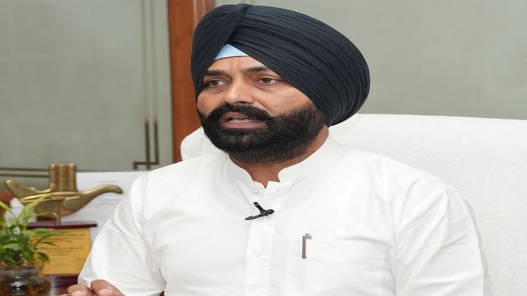 पंजाब में 108 कैदियों को अग्रिम रिहाई: मंत्री बोले- अच्छे आचरण वाले कैदियों को पुनर्वास का मौका