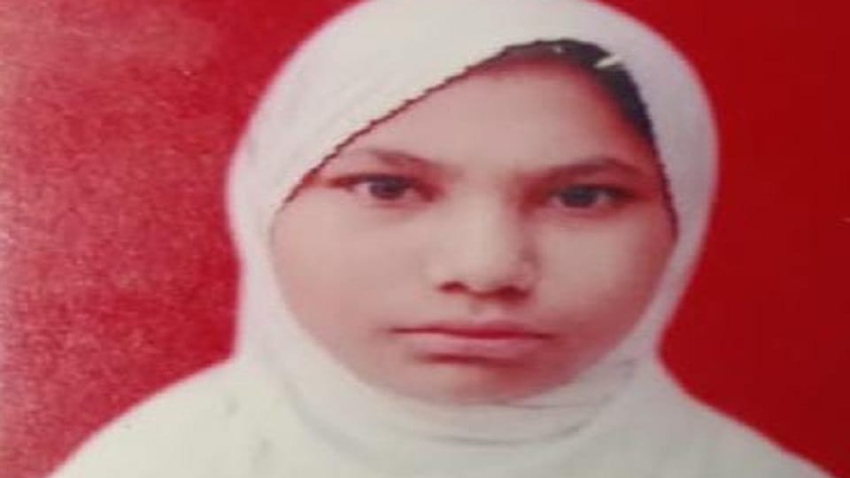 body of a woman was lying on the ground her one and a half year old son was wrapped around the dead body in G
