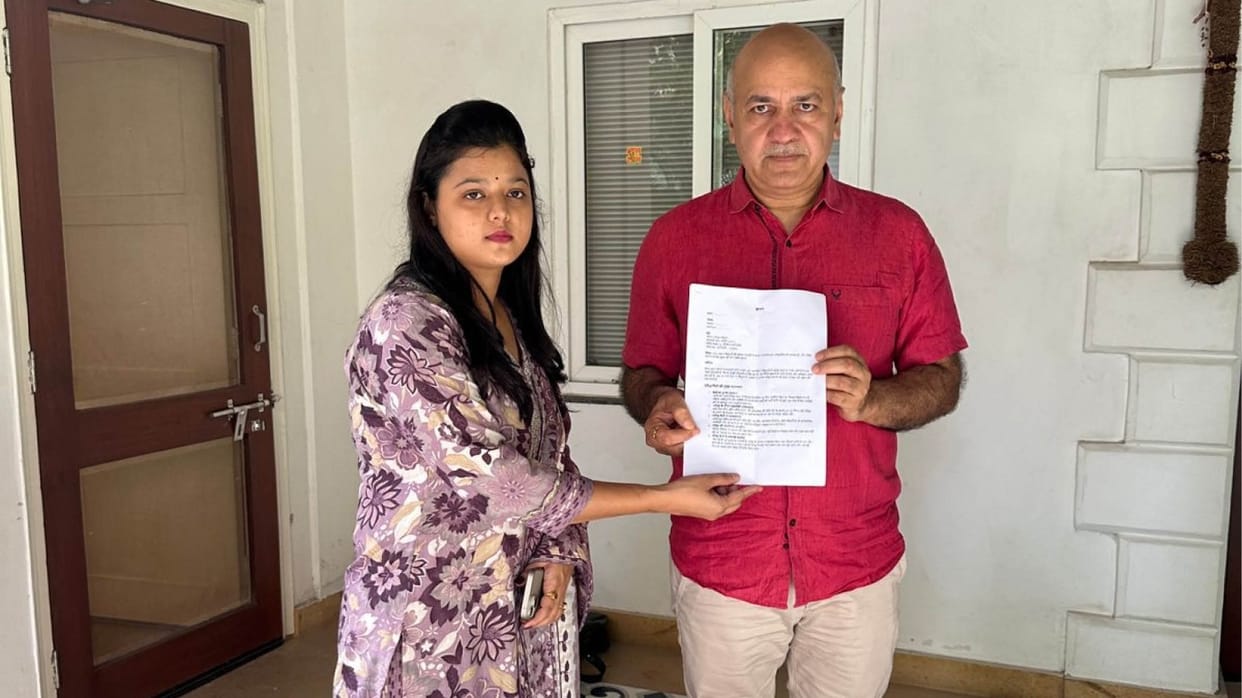 Aam Aadmi Party AAP Manish Sisodia Teachers meet SSC Delhi Union news