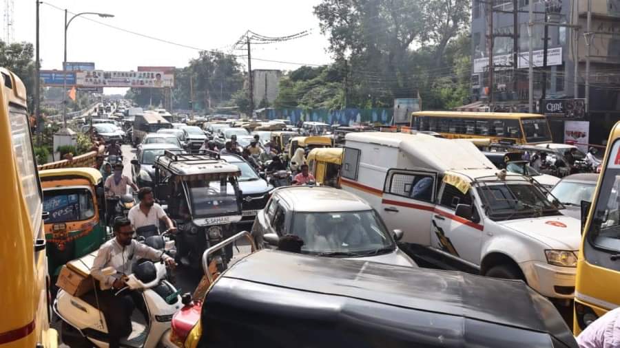 Indore News: Traffic Police Launches Body-Worn Camera Drive at 15 Key Intersections