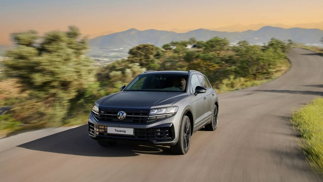 Global Car Buyers Shift Back to Petrol and Diesel as EV Uncertainty Rises, Says EY Report