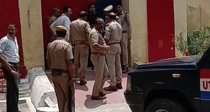 Kanpur After arrest of Akhilesh Dubey number of complaints increased with the police have serious allegations