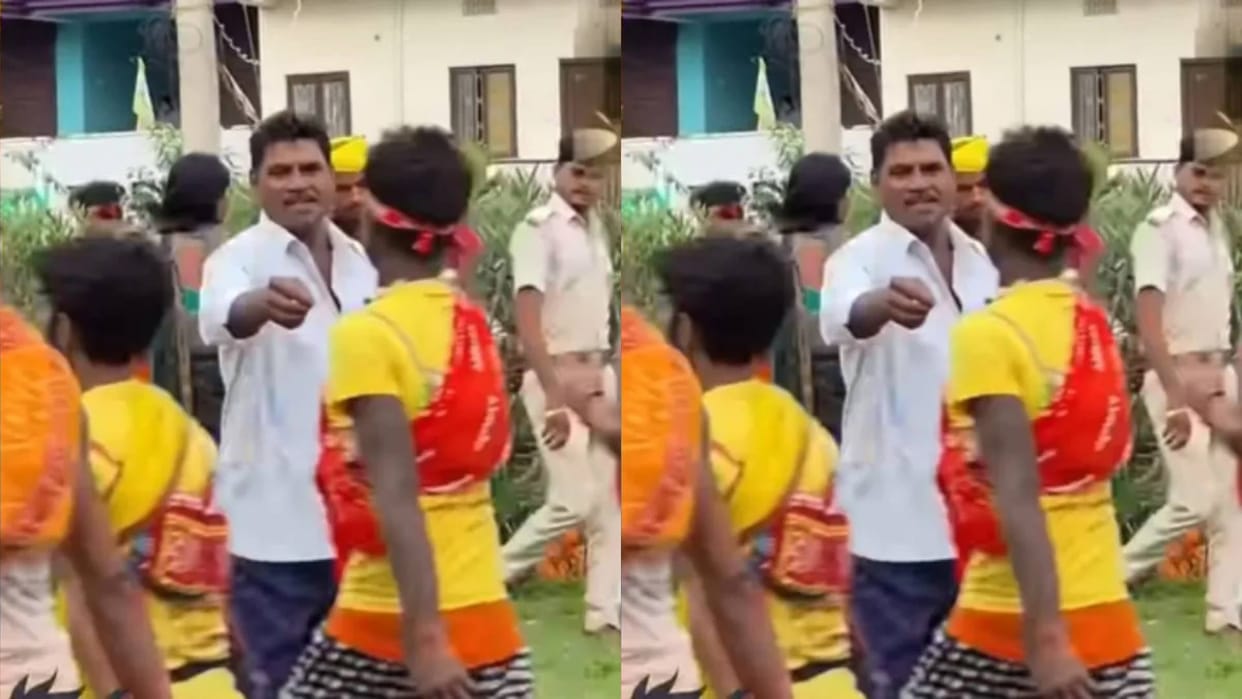 A person was seen distributing Khaini to Kanwariyas on the middle of the road Video goes Viral