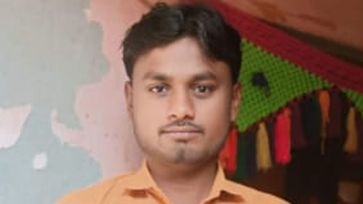 fan fell on young man he died due to electric shock in Budaun