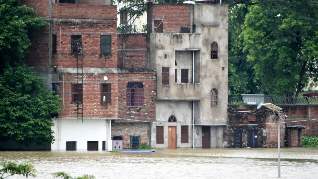 Varanasi 762 illegal constructions disappeared from VDA website