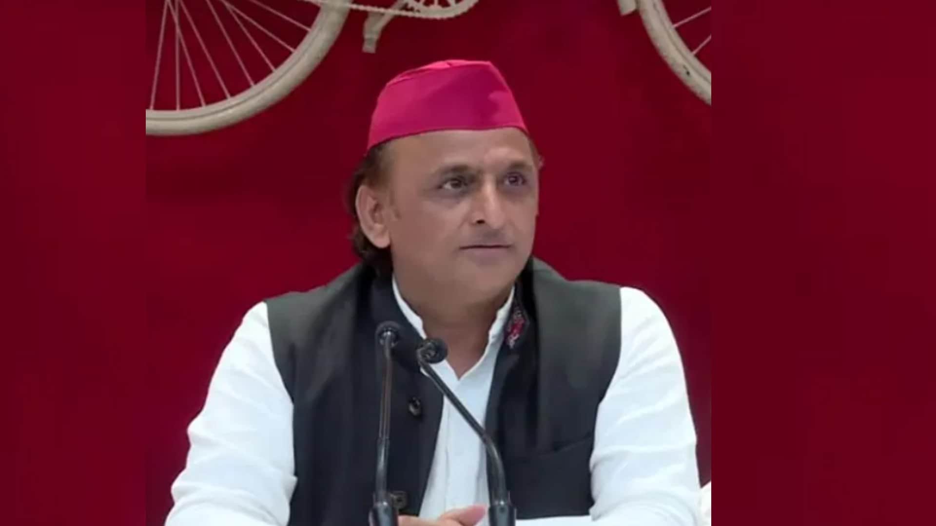 सपा अध्यक्ष अखिलेश यादव।