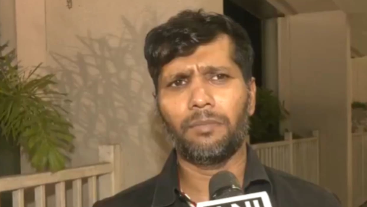 Anandapur Fire Tragedy: BJP MLA Ashok Dinda Questions Mamata Over Compensation, Calls for Jobs