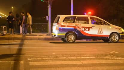 Uproar over the closure of shops in the Chandni Mahal area police officers accused of assault in Delhi