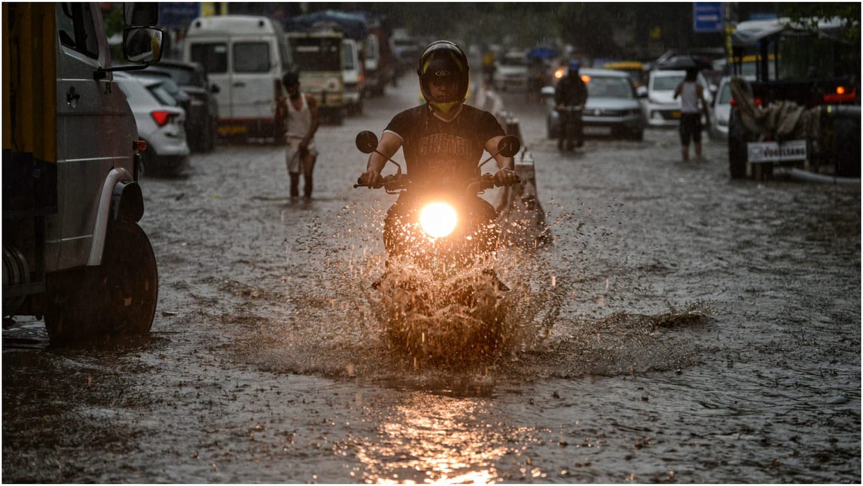 Water started flowing on NH 63 near Bangapal Nala