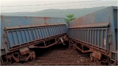 2 goods trains derail in J'khand's Seraikela-Kharswan, train services affected