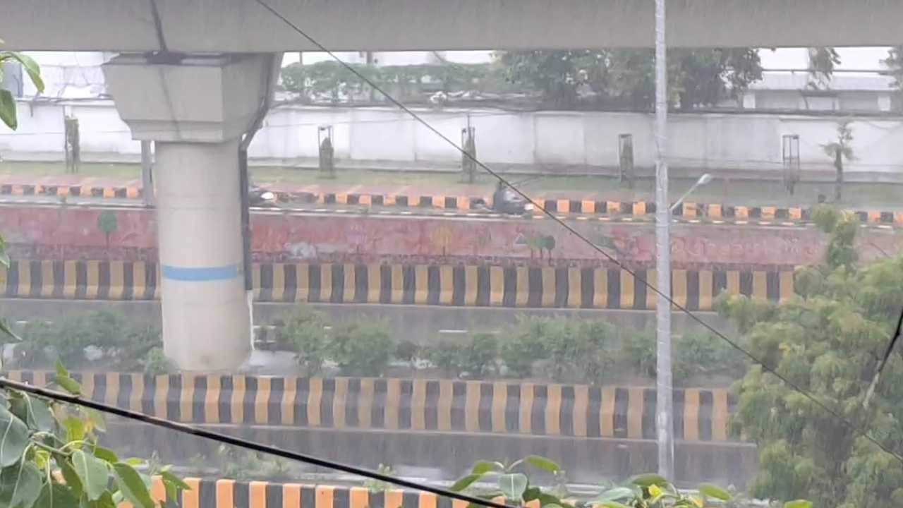 Heavy rain in Delhi-NCR on Raksha Bandhan and waterlogging in many areas see pictures
