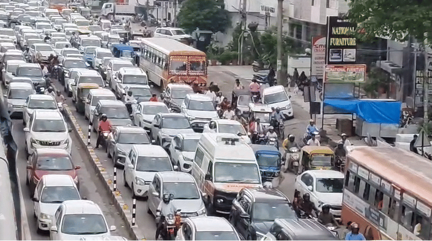 Over 70 Per Cent of India’s Vehicles Non-Compliant With Rules, Govt Plans Auto De-Registration Framework
