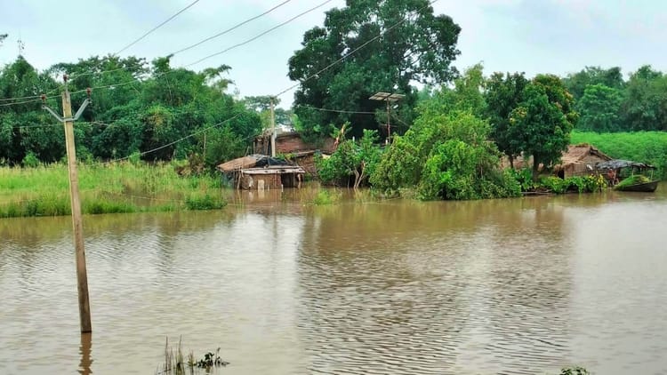 Bihar Flood: गंगा का कहर! बाढ़ के पानी में डूबने से सात लोगों की मौत, सड़क हादसे में गई एक की जान