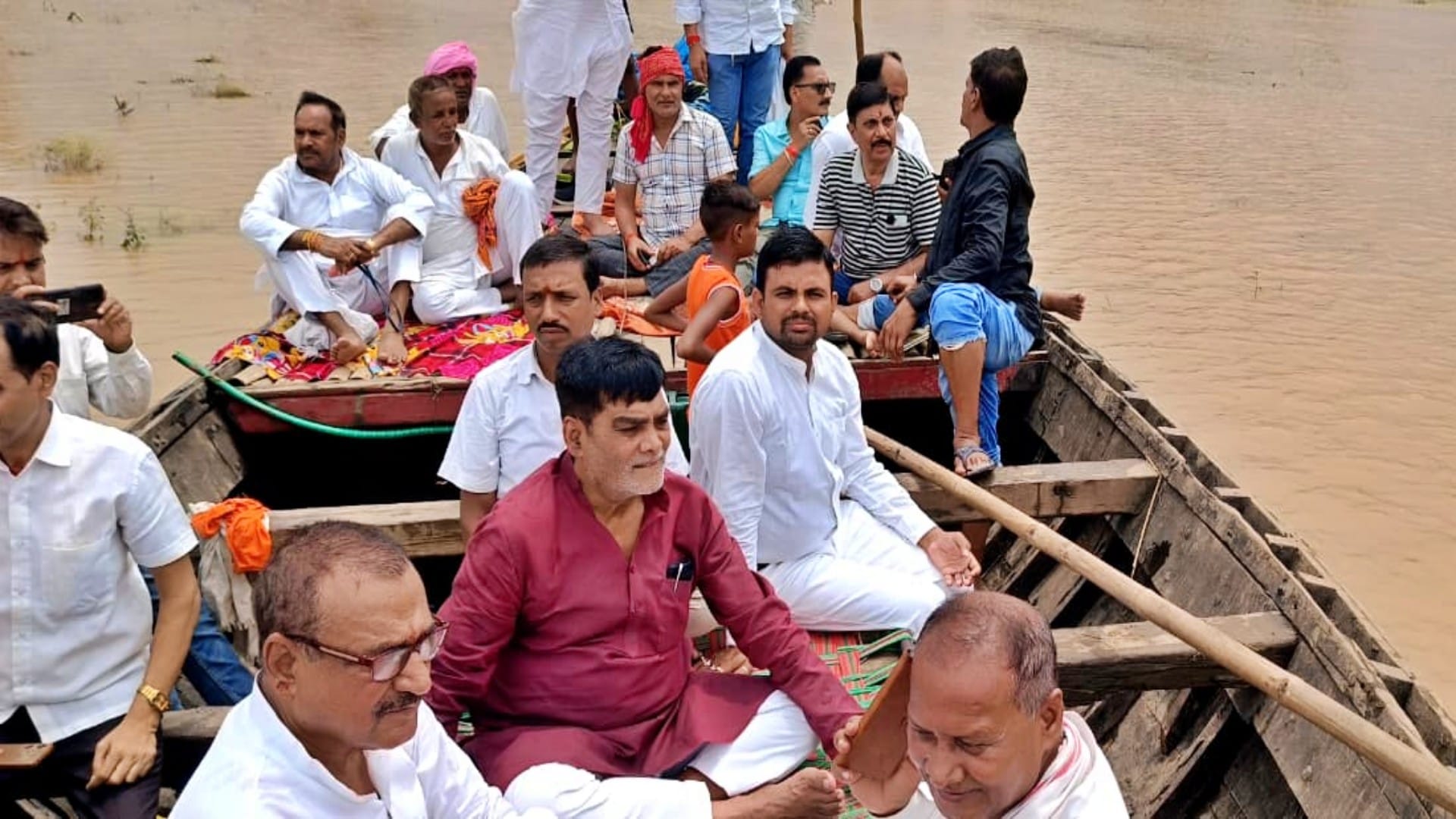 Bihar Flood: Life halted due to floods in Patna schools closed traffic disrupted administration's negligence