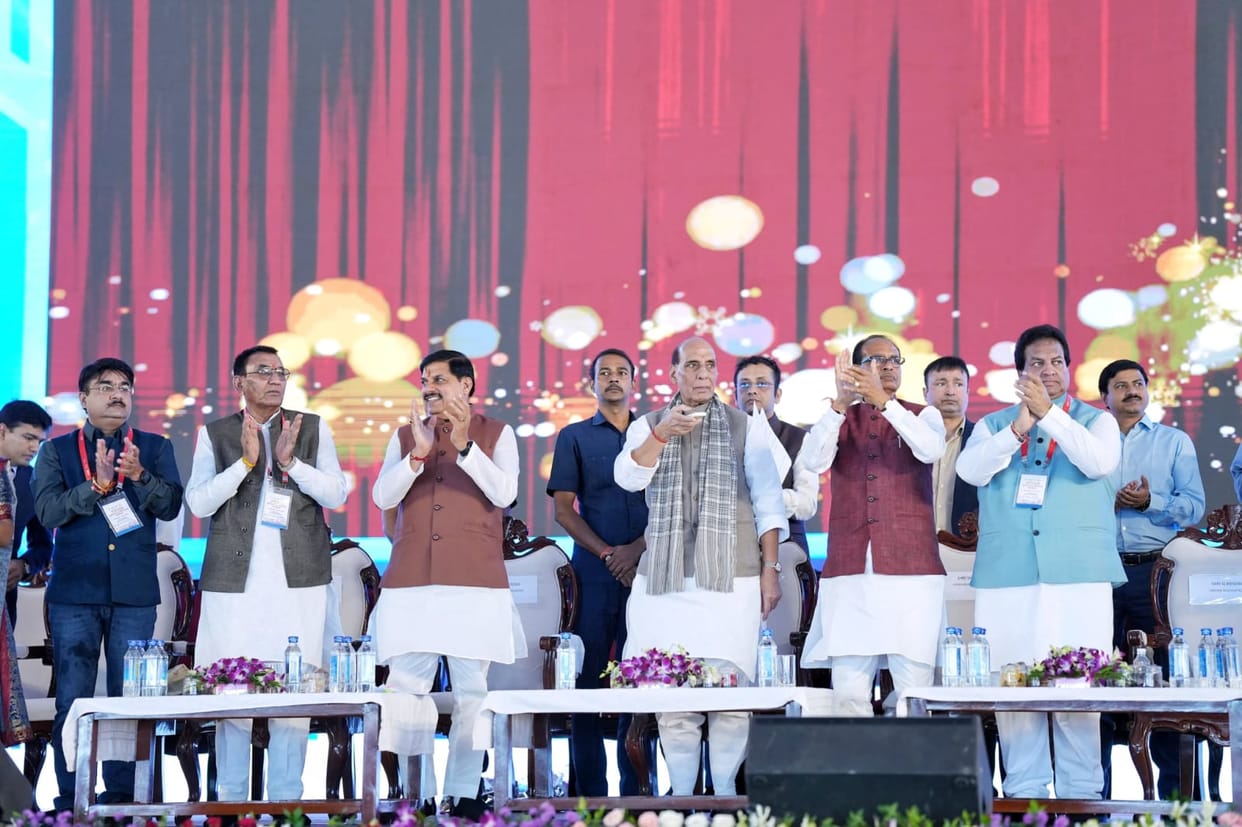 MP News: Defence Minister Rajnath Singh will perform Bhoomi Pujan of Rail Coach Unit, CM said- infrastructure