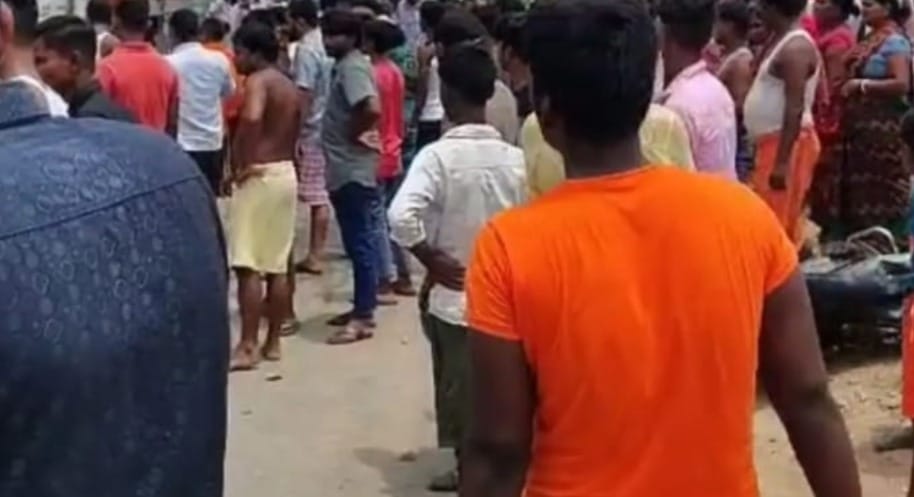 Bihar News student riding bike died after being crushed by truck in Patna